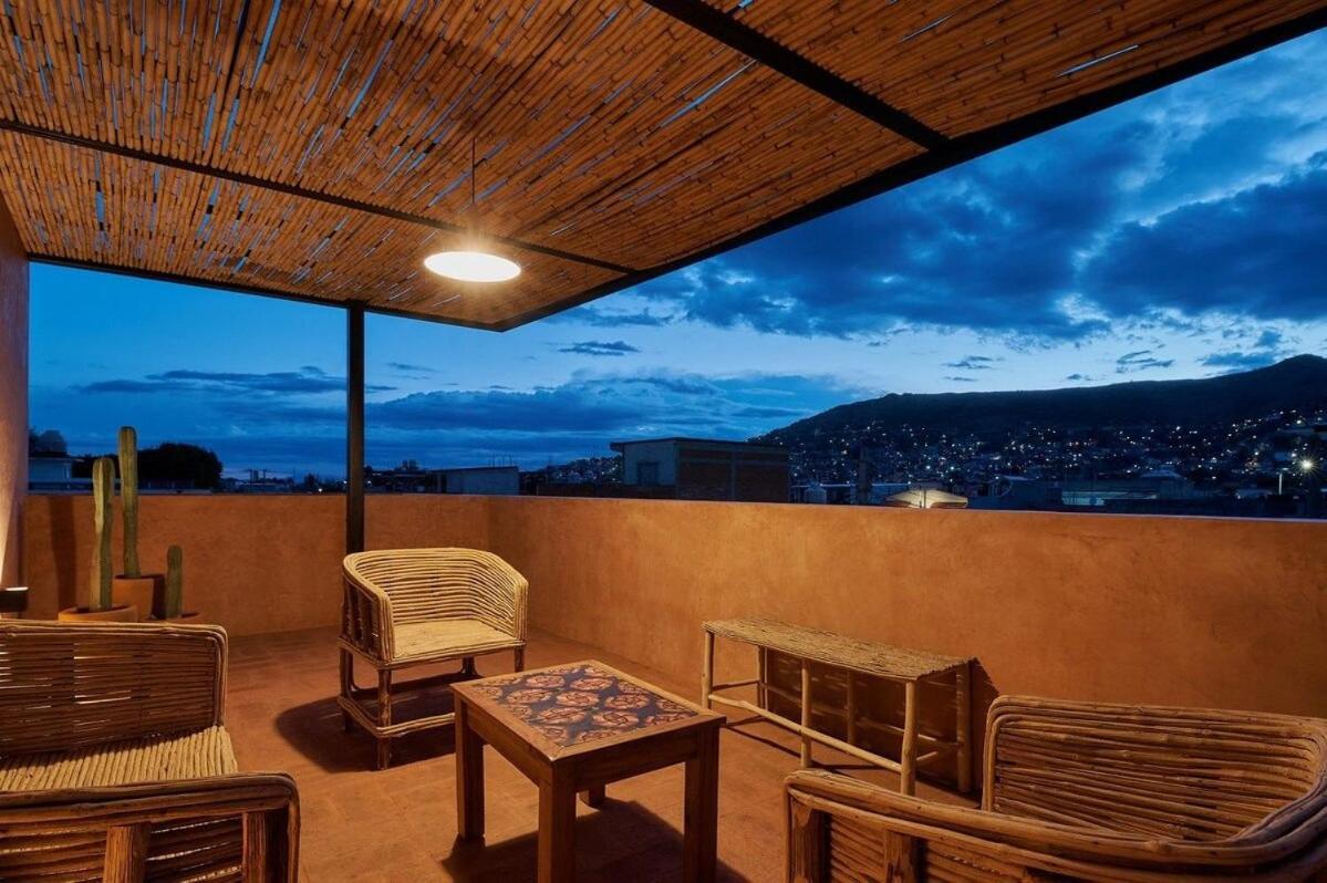 Hermosa Casa Ubicada En *